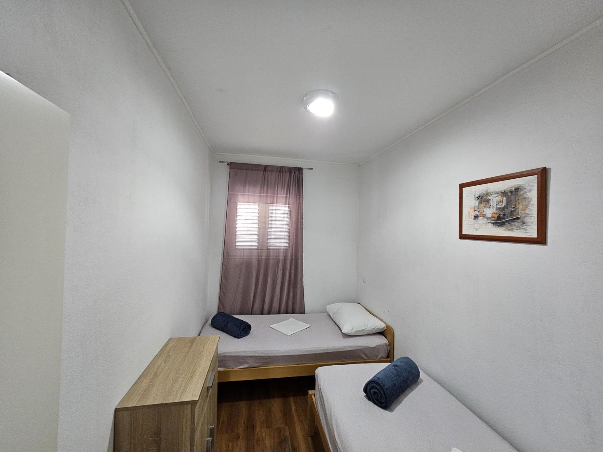 Modern Apartment Nikola In A Quiet Area Kaštel Stari エクステリア 写真