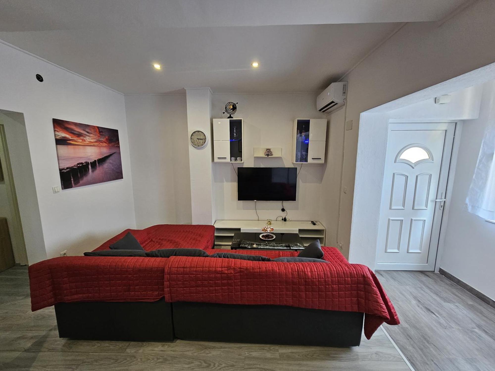 Modern Apartment Nikola In A Quiet Area Kaštel Stari エクステリア 写真